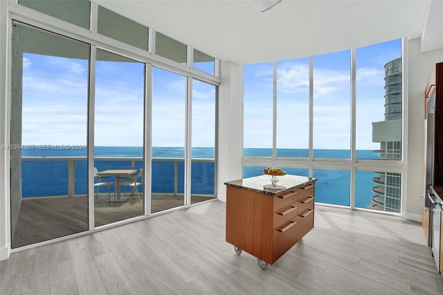 15901 Collins Ave 4301, Sunny Isles Beach, FL 33160