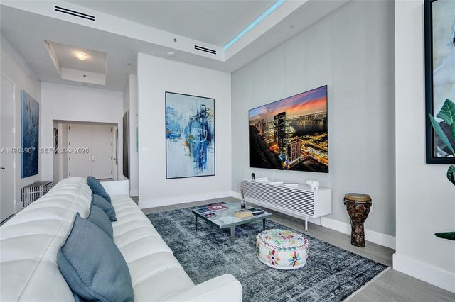 15901 Collins Ave 4301, Sunny Isles Beach, FL 33160