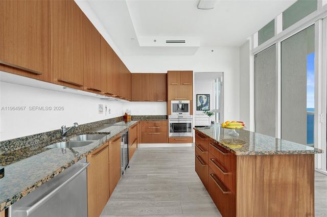 15901 Collins Ave 4301, Sunny Isles Beach, FL 33160