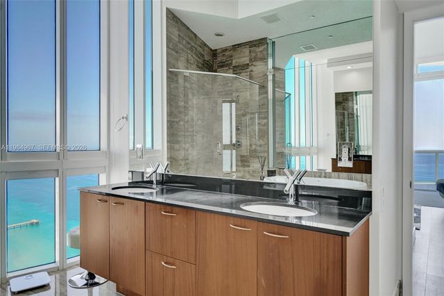 15901 Collins Ave 4301, Sunny Isles Beach, FL 33160