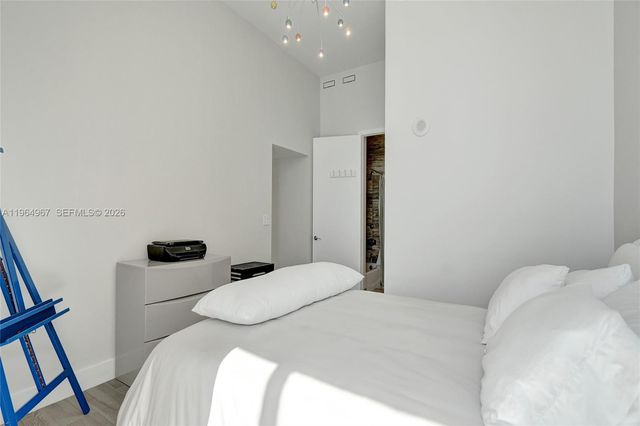 15901 Collins Ave 4301, Sunny Isles Beach, FL 33160