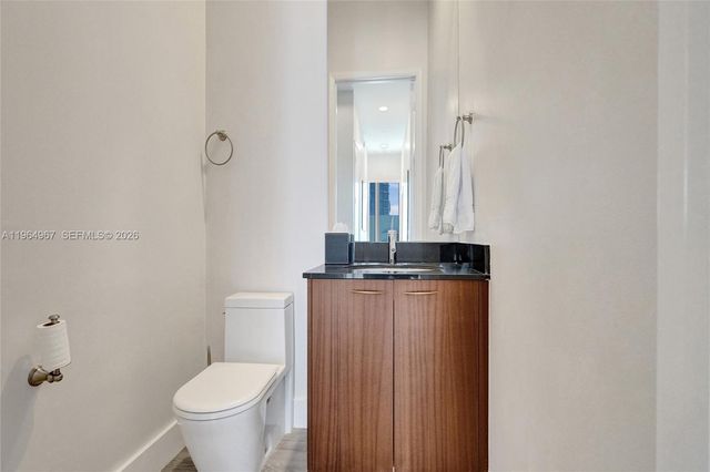 15901 Collins Ave 4301, Sunny Isles Beach, FL 33160