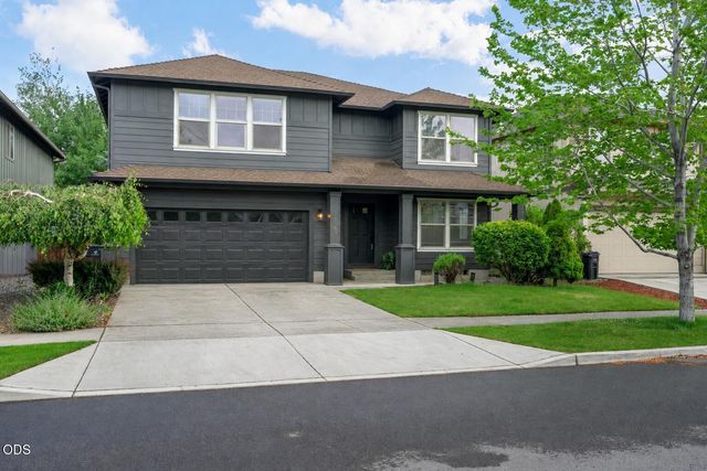 21163 Clairaway Avenue, Bend, OR 97702