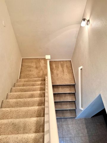 2473 Huckleberry Cir, West Sacramento, CA 95691