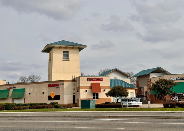 2473 Huckleberry Cir, West Sacramento, CA 95691