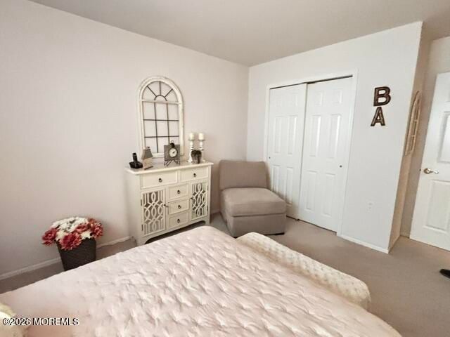 6 Kresson Court, Toms River, NJ 08757