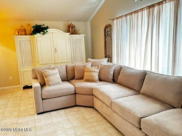 6 Kresson Court, Toms River, NJ 08757