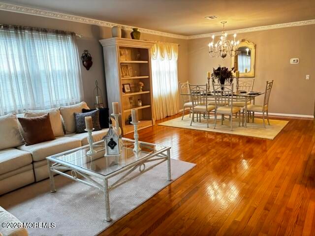 6 Kresson Court, Toms River, NJ 08757