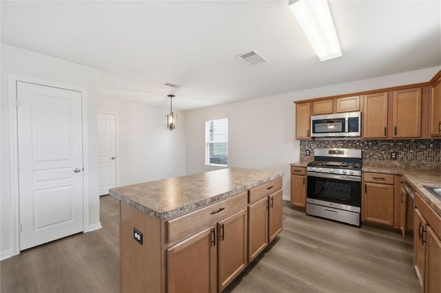 10223 Dawson Hill Lane, Houston, TX 77044