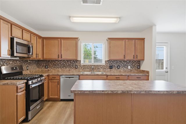 10223 Dawson Hill Lane, Houston, TX 77044