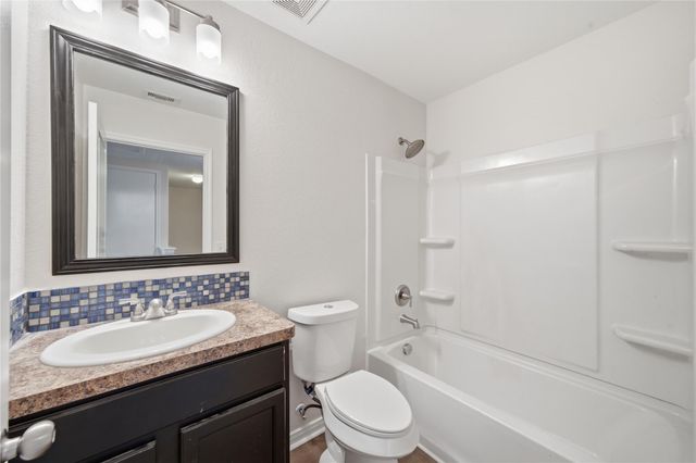 10223 Dawson Hill Lane, Houston, TX 77044