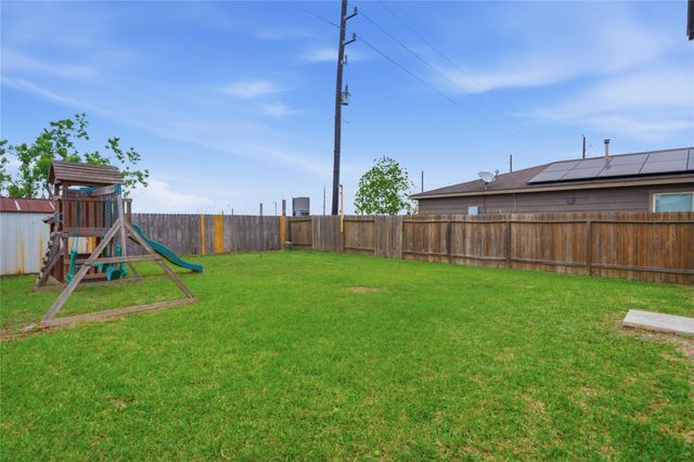 10223 Dawson Hill Lane, Houston, TX 77044