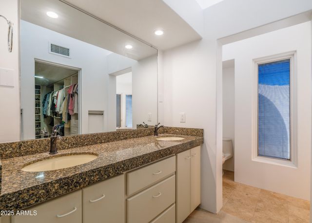 2014 SMOKETREE Drive, Carefree, AZ 85377