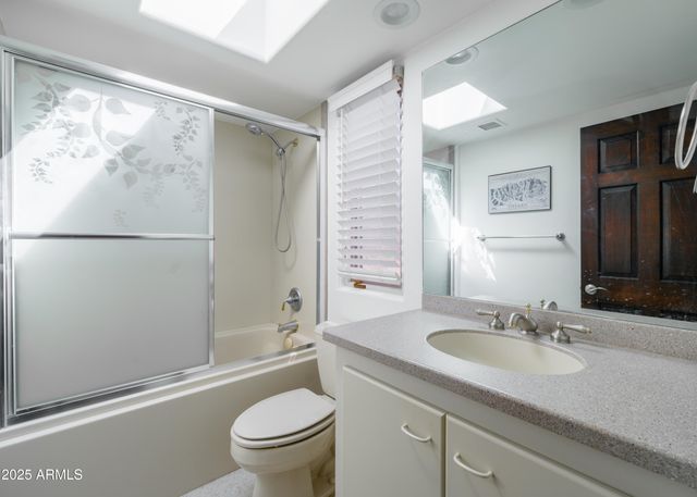 2014 SMOKETREE Drive, Carefree, AZ 85377