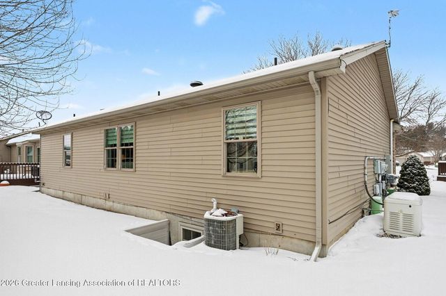 1168 Emerald Drive, Charlotte, MI 48813