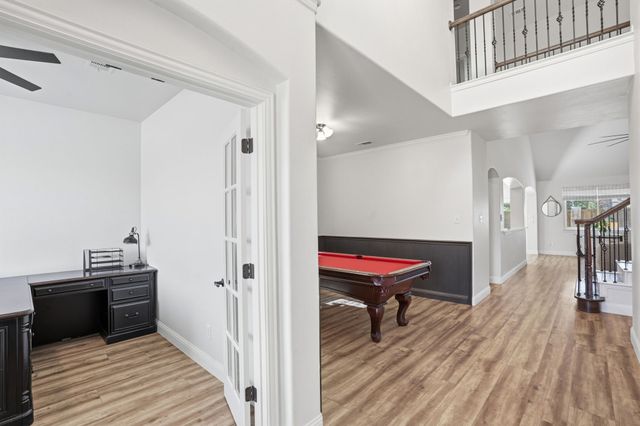 1433 Mesa Crest Drive, Fort Worth, TX 76052