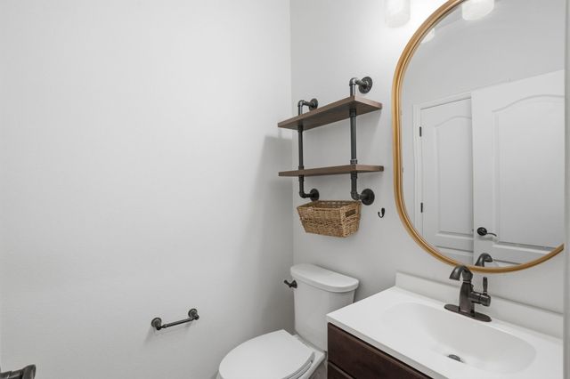 1433 Mesa Crest Drive, Fort Worth, TX 76052