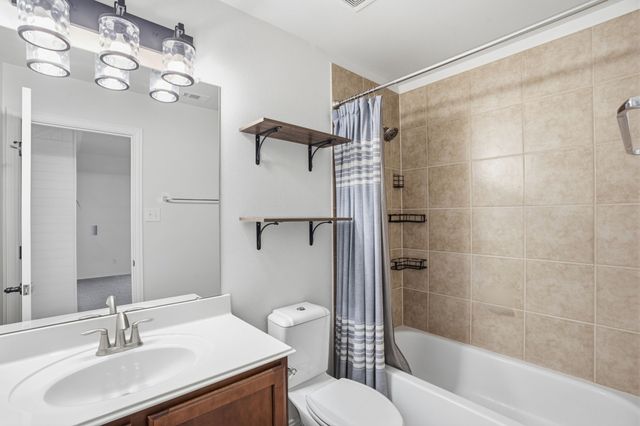 1433 Mesa Crest Drive, Fort Worth, TX 76052
