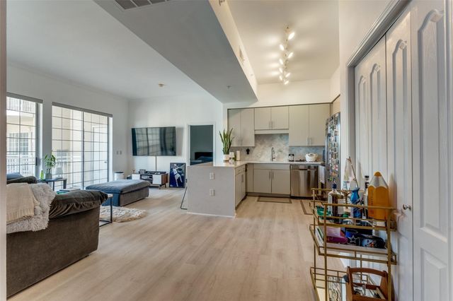 3225 Turtle Creek Boulevard 1229B, Dallas, TX 75219