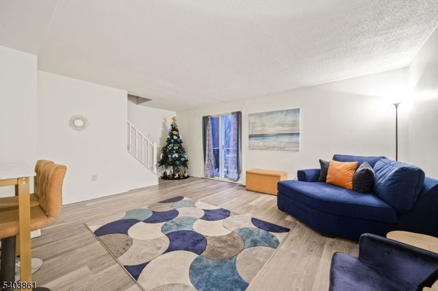 63 Liberty Ln, Franklin Boro, NJ 07416