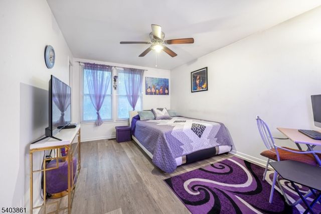 63 Liberty Ln, Franklin Boro, NJ 07416