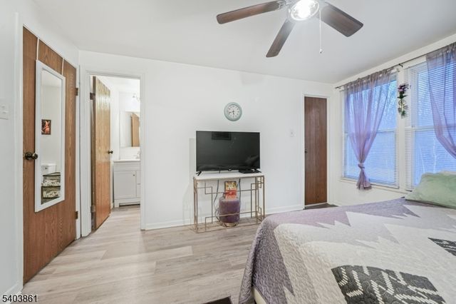 63 Liberty Ln, Franklin Boro, NJ 07416