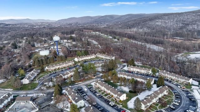 63 Liberty Ln, Franklin Boro, NJ 07416