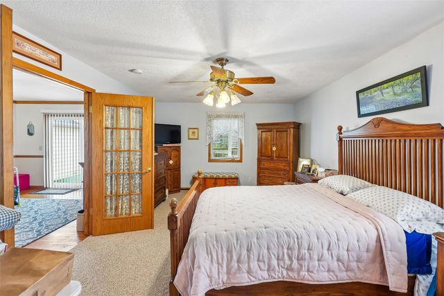 808 E Detroit Avenue, Indianola, IA 50125