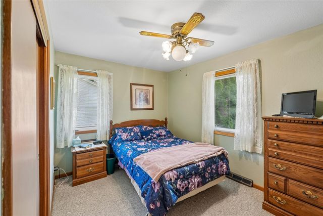 808 E Detroit Avenue, Indianola, IA 50125