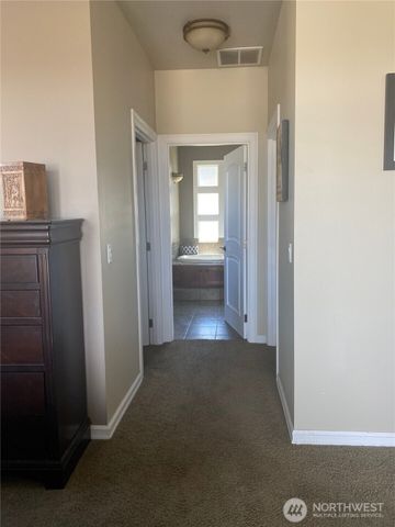 55776 Bay Area Drive, Electric City, WA 99123