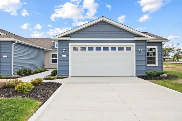 111 Brunswick Drive, Elyria, OH 44035
