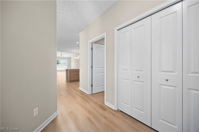 111 Brunswick Drive, Elyria, OH 44035