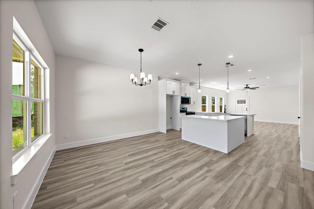 7714 N Howton Street, Houston, TX 77028