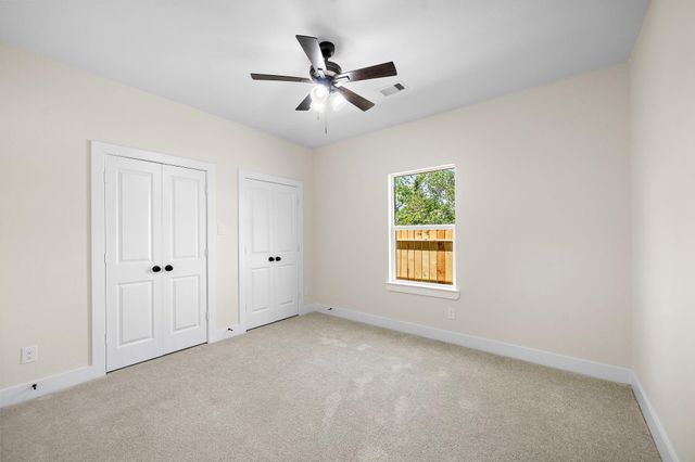 7714 N Howton Street, Houston, TX 77028