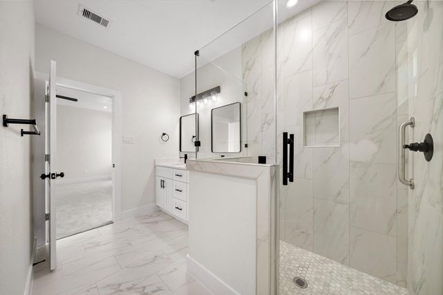 7714 N Howton Street, Houston, TX 77028