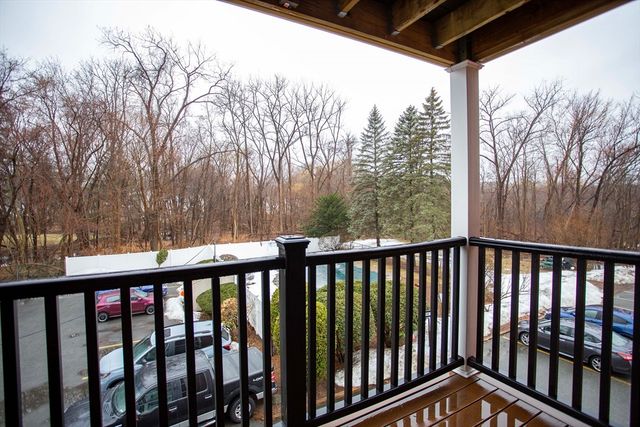 5 Washington St C9, Reading, MA 01867