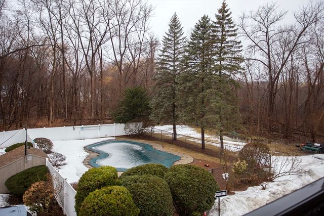 5 Washington St C9, Reading, MA 01867