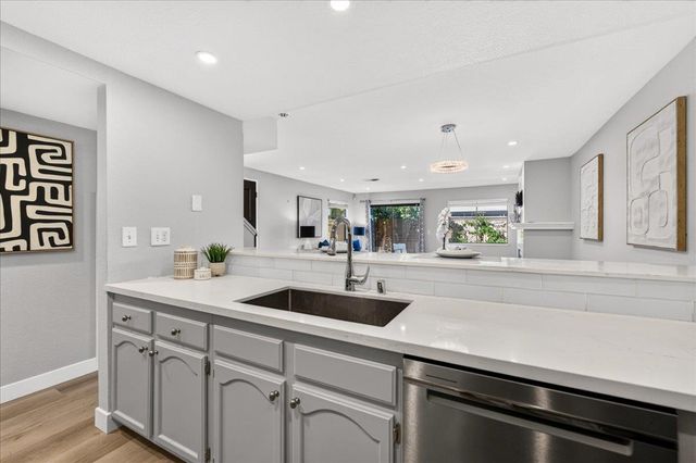 2057 Wente, San Jose, CA 95125