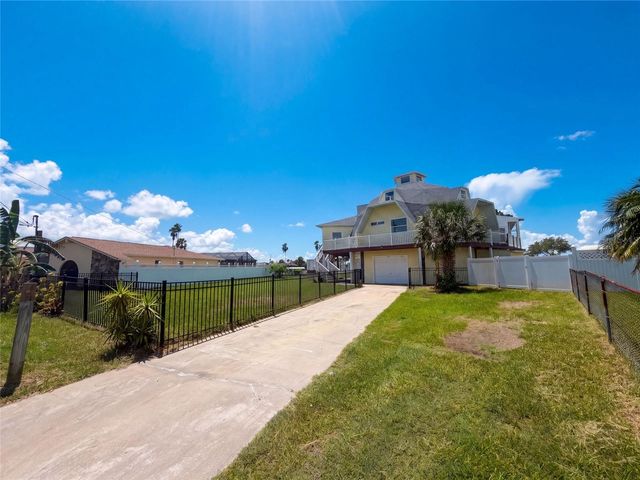 4100 FLAMINGO BOULEVARD, Hernando Beach, FL 34607