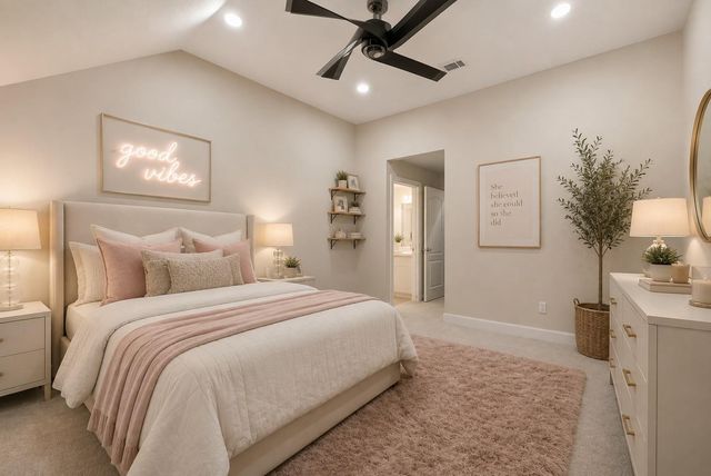 7 Pastoral Pond Circle, The Woodlands, TX 77380