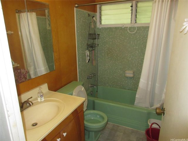 45-531 Kiani Street, Kaneohe, HI 96744