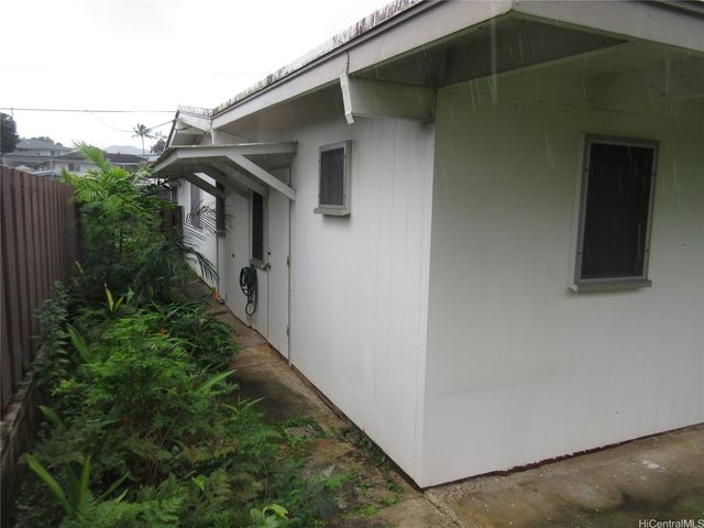 45-531 Kiani Street, Kaneohe, HI 96744