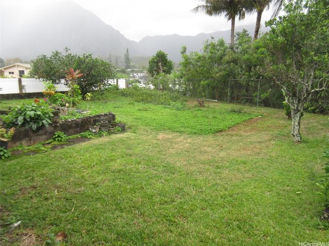 45-531 Kiani Street, Kaneohe, HI 96744