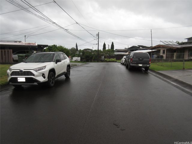 45-531 Kiani Street, Kaneohe, HI 96744