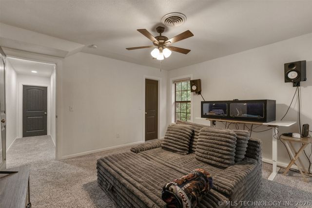 7423 S Urbana Avenue, Tulsa, OK 74136