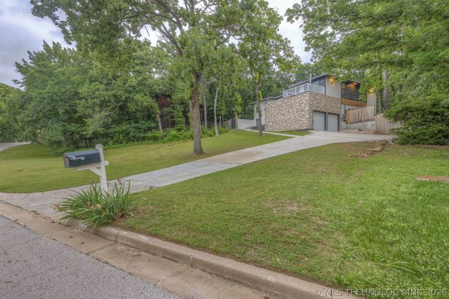 7423 S Urbana Avenue, Tulsa, OK 74136