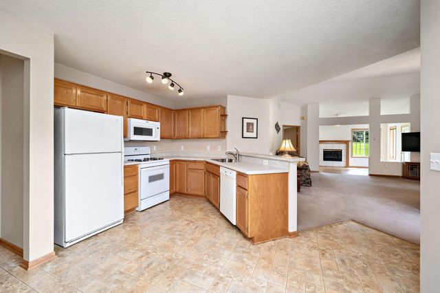 8521 Telford Lane, Brooklyn Park, MN 55443
