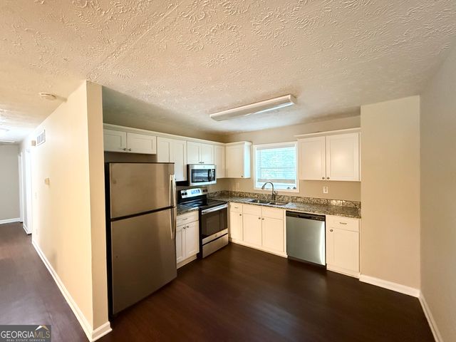 4239 MIDWAY Drive, Douglasville, GA 30134