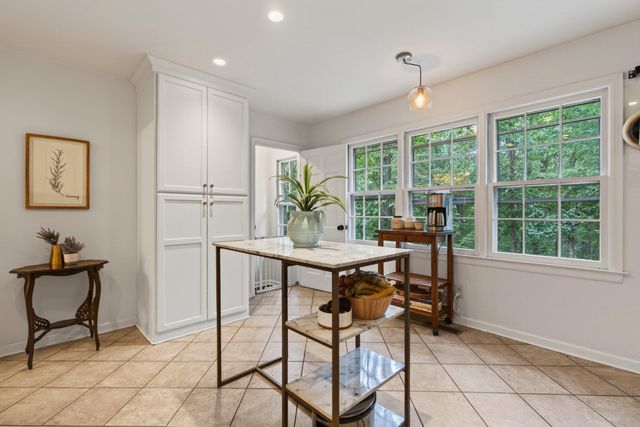 926 Glamis Circle, Signal Mountain, TN 37377