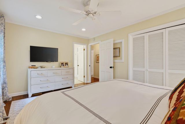926 Glamis Circle, Signal Mountain, TN 37377